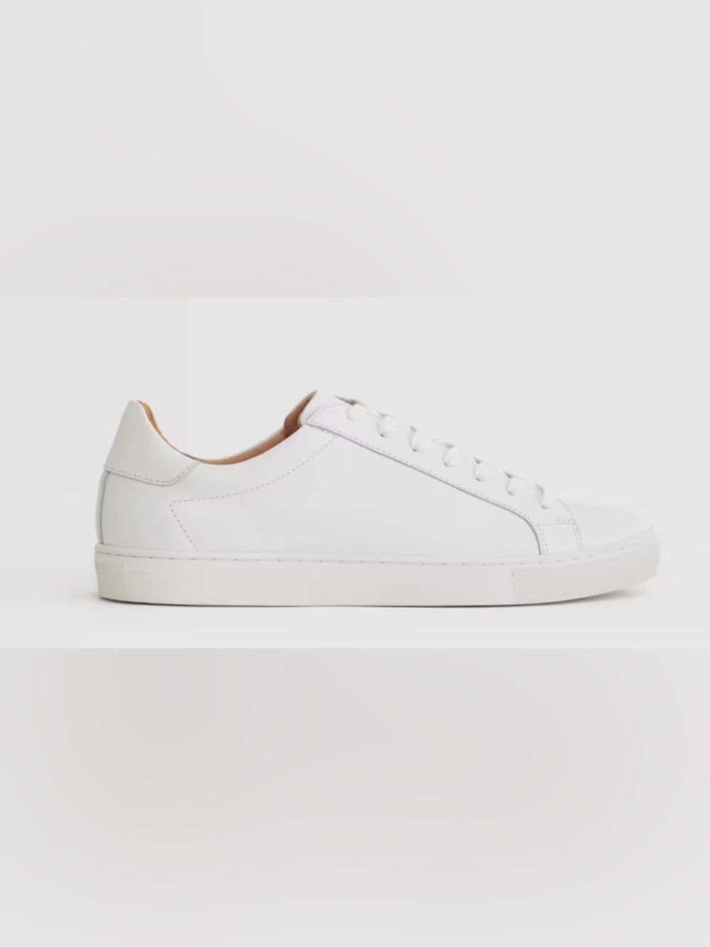 GUC Quince white leather sneakers size women’s 10